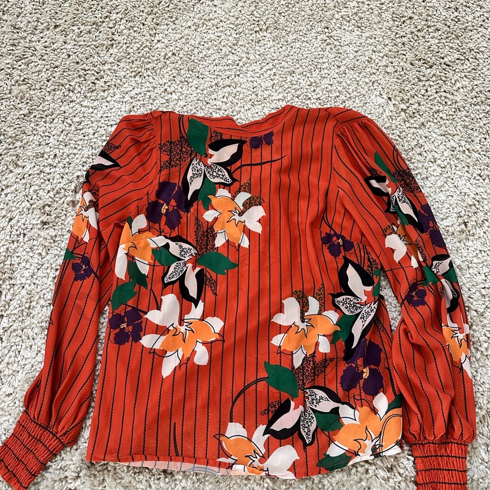 Multi colored shirt